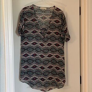 Francesca's Collections Geometric Multicolor Top